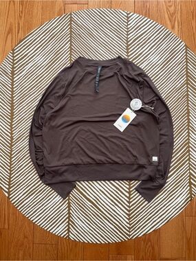 Vuori Huckleberry Daydream Crew NWT (women's L)
